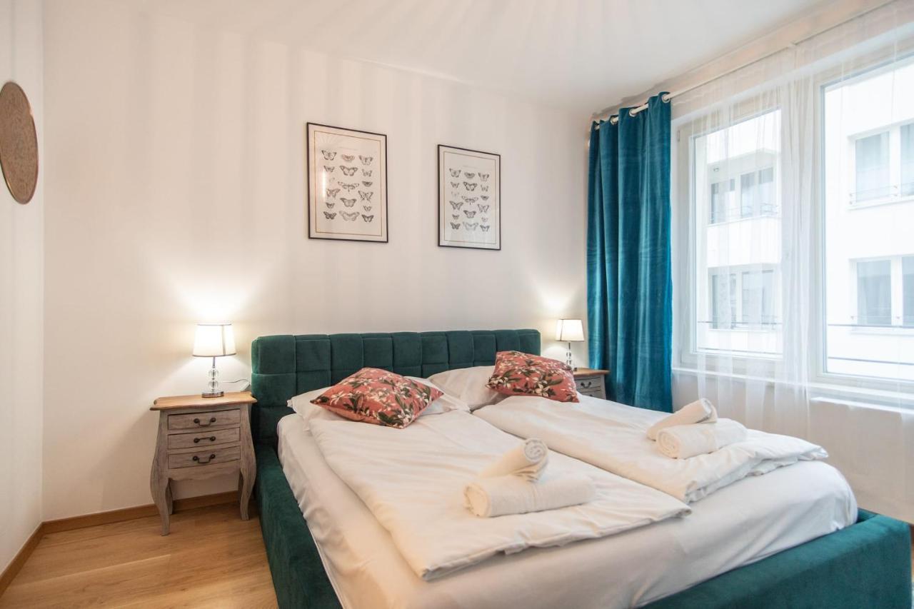 Apartment With Balcony Praga Zewnętrze zdjęcie