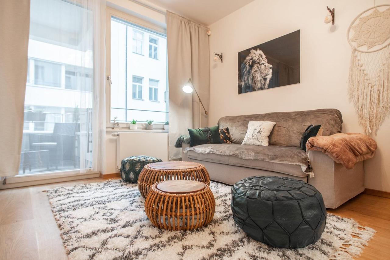 Apartment With Balcony Praga Zewnętrze zdjęcie